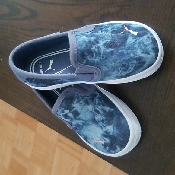 Puma Toddler slip-ons shoes - Picture 3 of 8